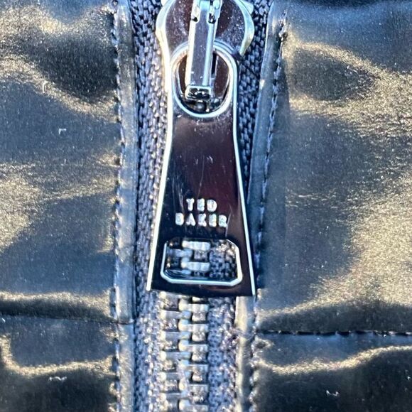 NWT Ted Baker London Latasha Vinyl Utility Mini Skirt in Black. Size 12 (5). - Picture 8 of 8